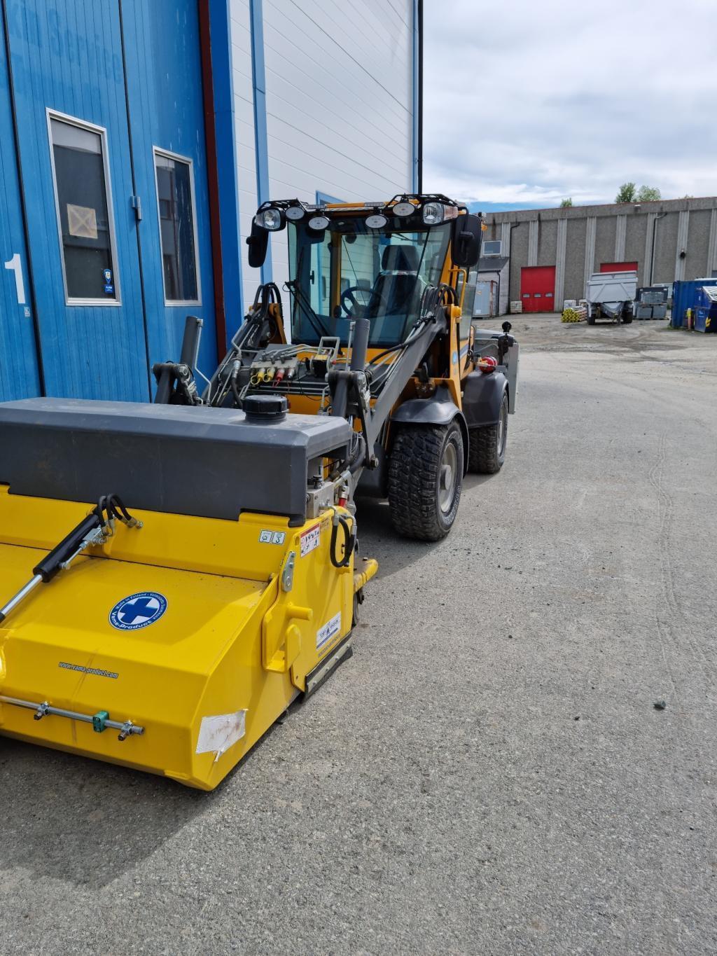 Vama EHK A 1600 Oppsamlende feiekost