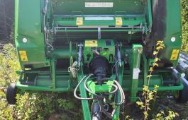 JD v451R Presse 