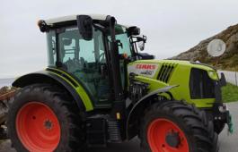 Claas Arion 440