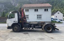 Volvo FM 10 4x2 krokløft m/ mye utstyr inkludert