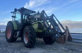 CLAAS CELTIS 446 med Stoll frontlaster