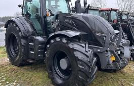 Valtra T234D