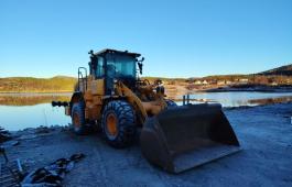Hyundai HL 955