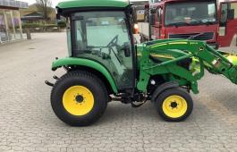 John Deere 3720