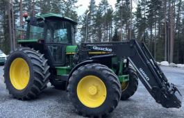 John Deere 3050