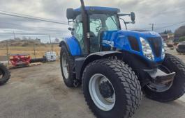 New Holland T7.235
