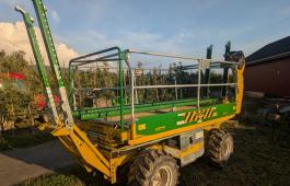 N.Blosi Høste -/arbeidsplatform